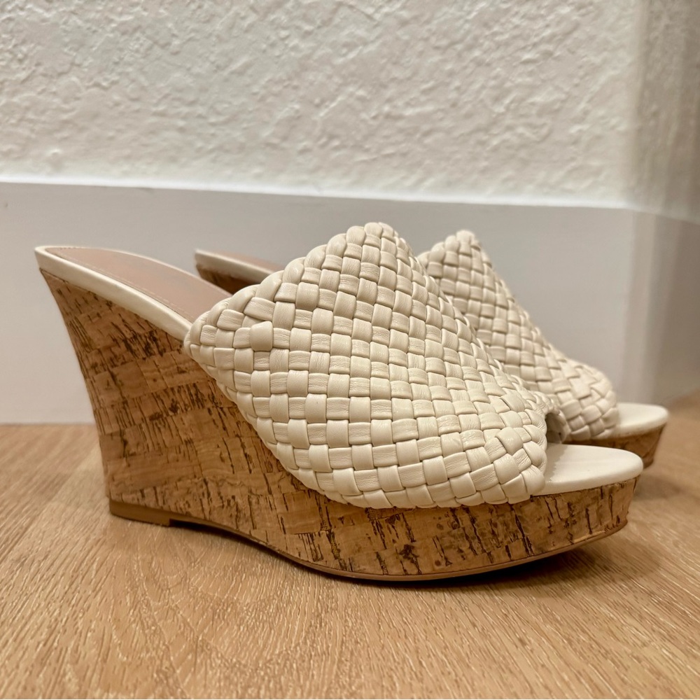 Charles By Charles David Lolli Wedge Sandals